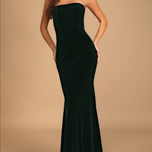 NEW Lulu’s All Love Emerald Green Velvet Strapless Mermaid Maxi Dress